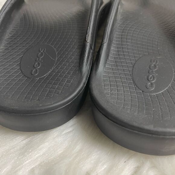 OOFOS Unisex Black Rubber slip on thong sandals Men SZ12 Women SZ14